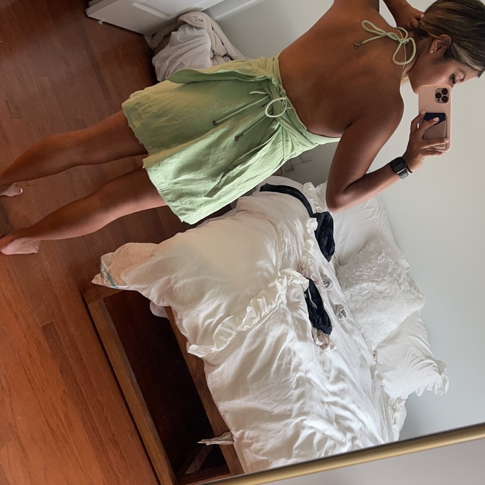 Dress - Picture 3 of 3